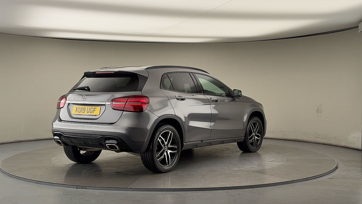 Used Mercedes-Benz GLA 2019 for sale - 77118325: Photo 39