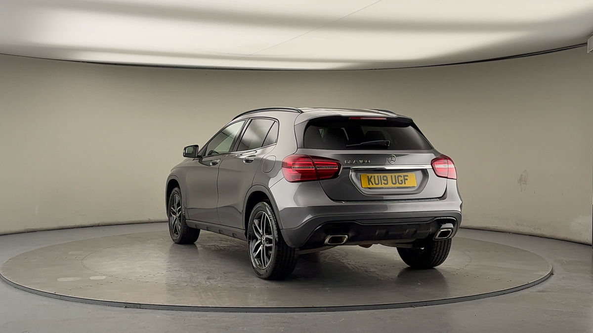 Used Mercedes-Benz GLA 2019 for sale - 77118325: Photo 42