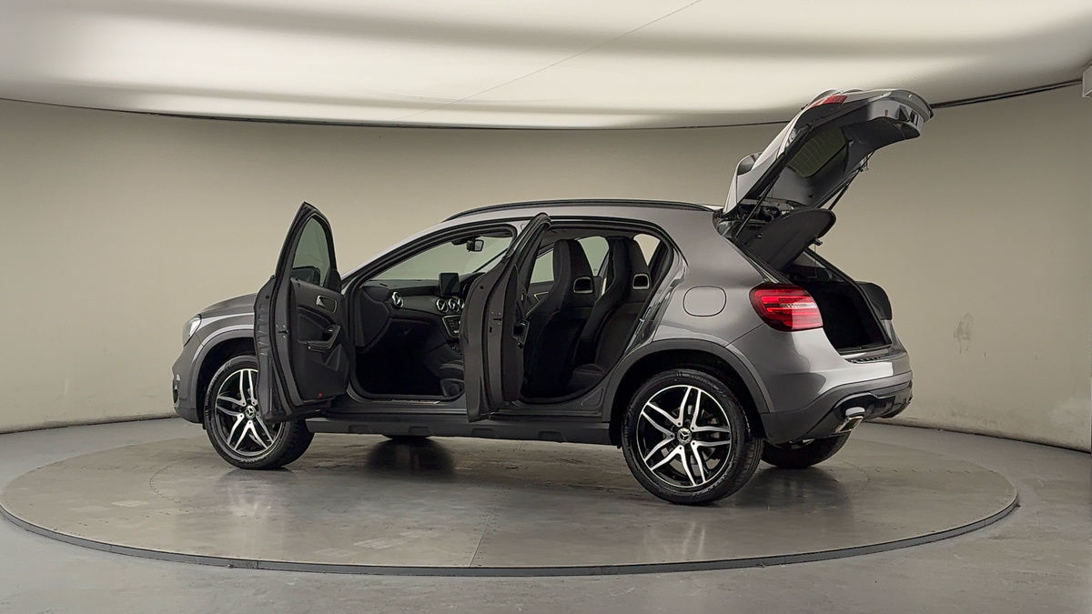 Used Mercedes-Benz GLA 2019 for sale - 77118325: Photo 45