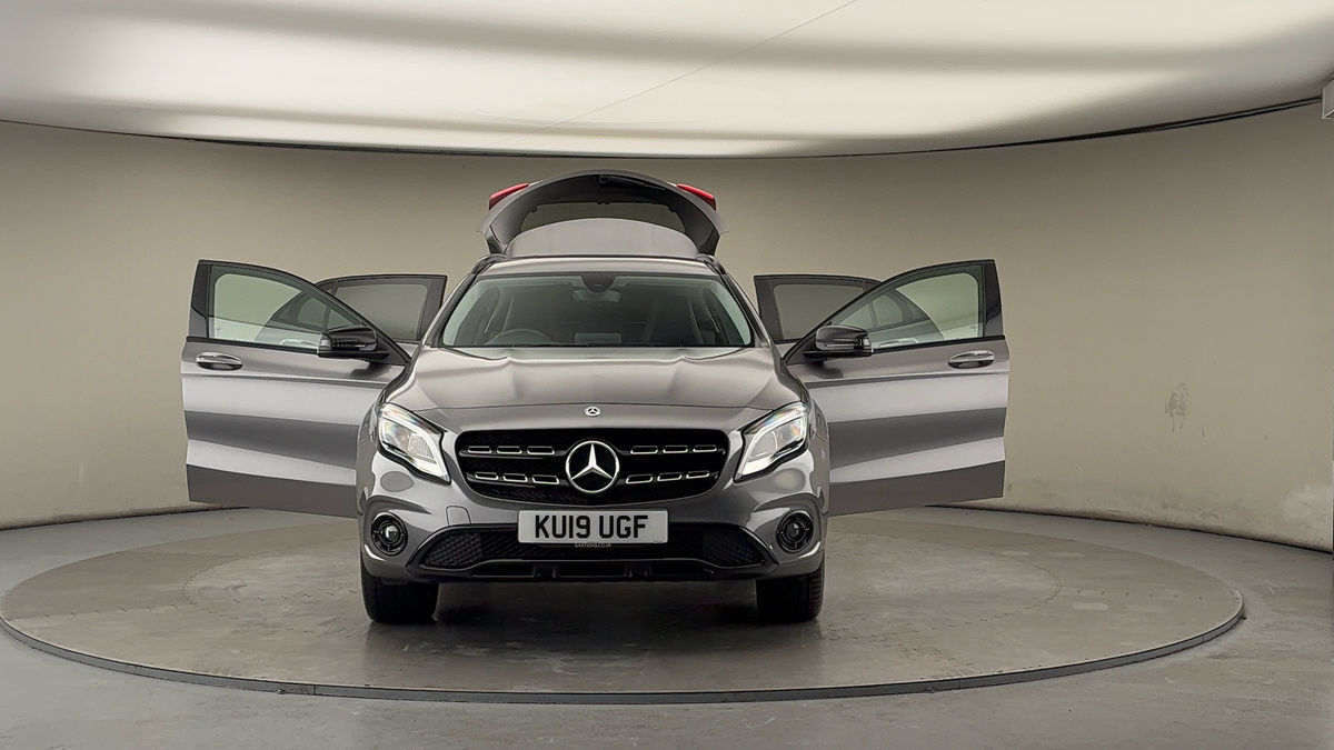 Used Mercedes-Benz GLA 2019 for sale - 77118325: Photo 51