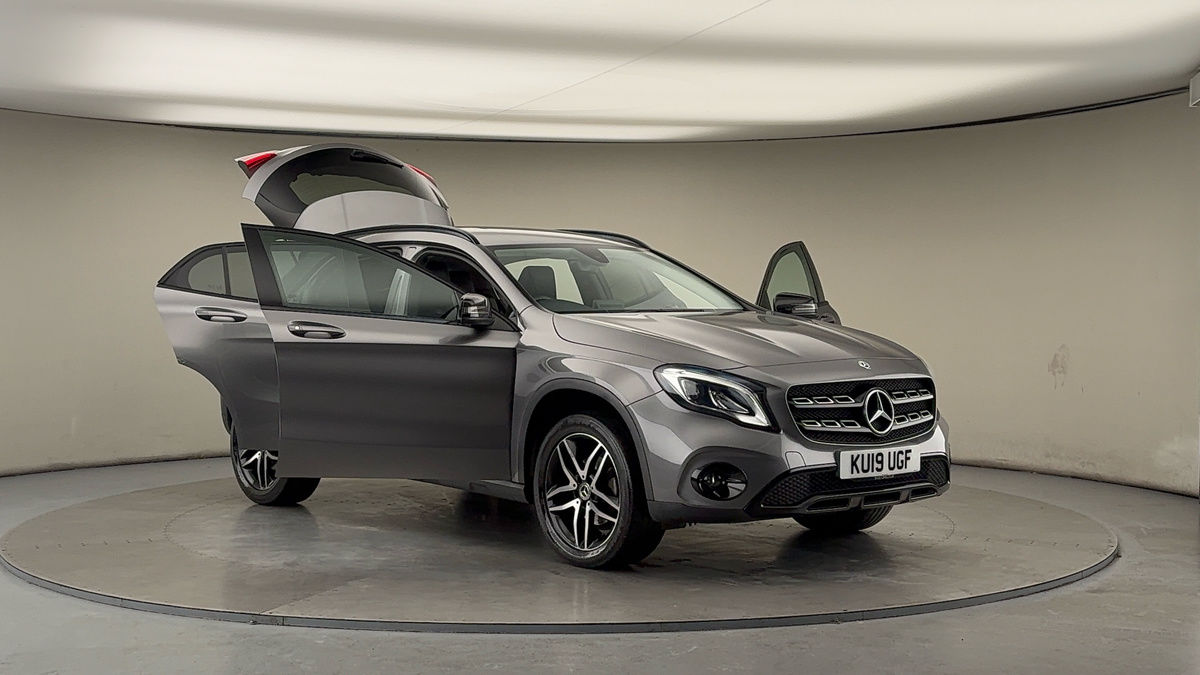 Used Mercedes-Benz GLA 2019 for sale - 77118325: Photo 53