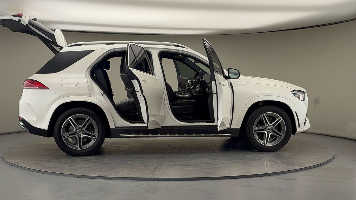 Used Mercedes-Benz GLE 2020 for sale - 77921049: Photo 60