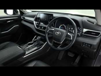 Used Toyota Highlander 2022 for sale - 74650535: Photo
