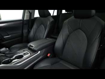 Used Toyota Highlander 2022 for sale - 74650535: Photo