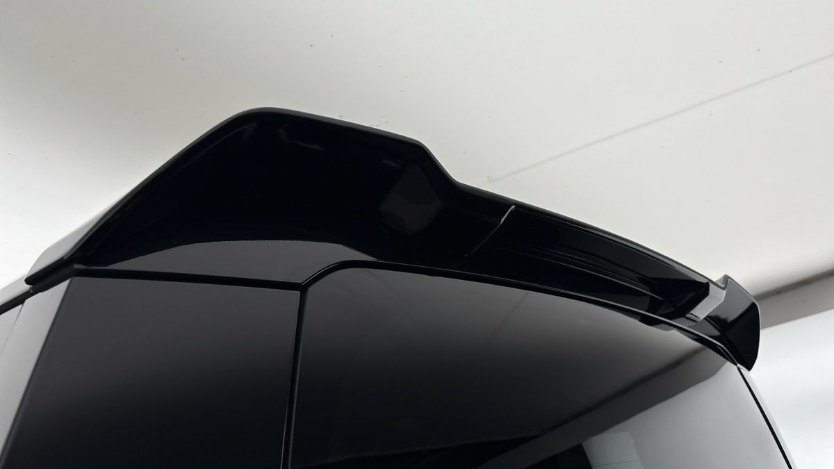 Used Land Rover Defender 110 2024 for sale - 77681549: Photo 26