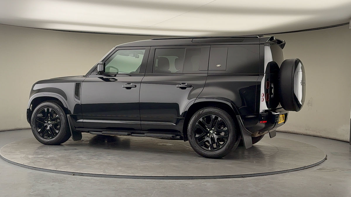 Used Land Rover Defender 110 2024 for sale - 77681549: Photo 28