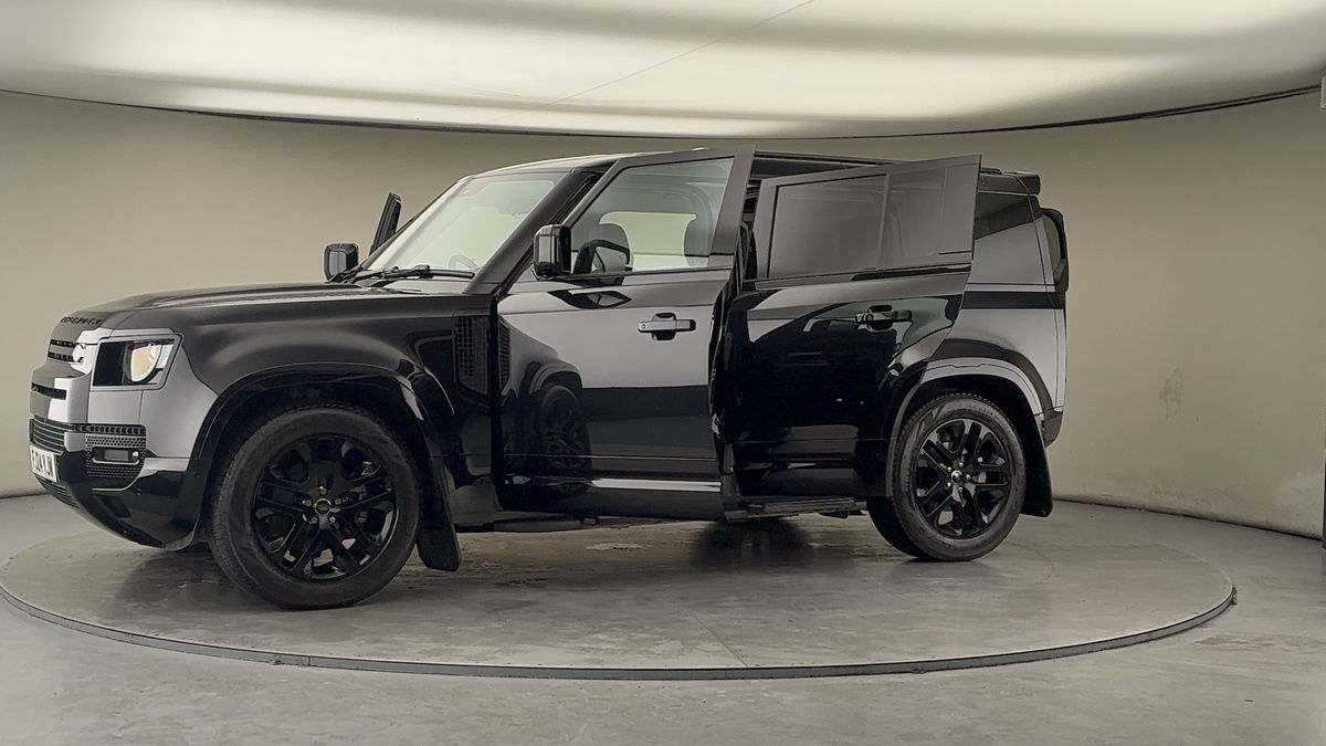 Used Land Rover Defender 110 2024 for sale - 77681549: Photo 50