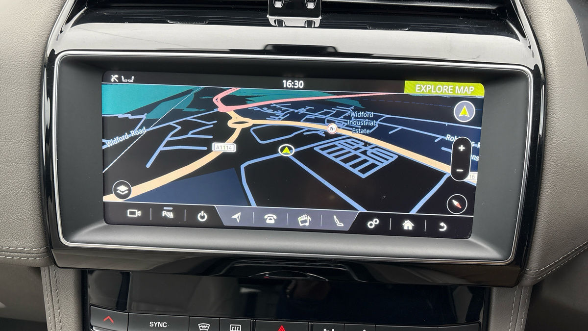 Used Jaguar F-Pace 2019 for sale - 76630353: Photo 17