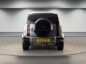 Used Land Rover Defender 2021 for sale - 78570903: Photo