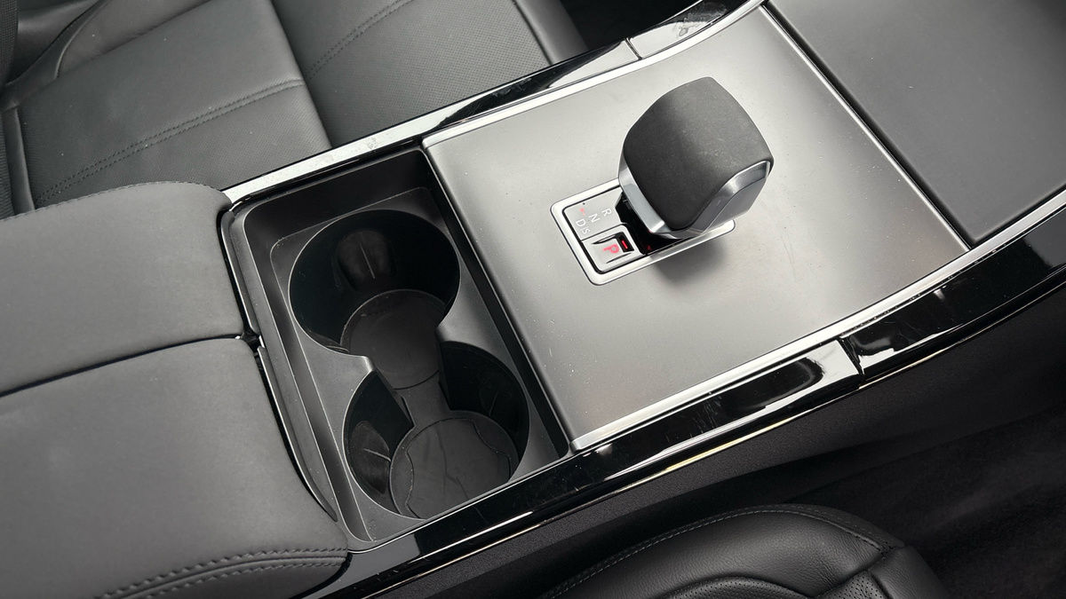 Used Land Rover Range Rover Velar 2024 for sale - 77609652: Photo 18