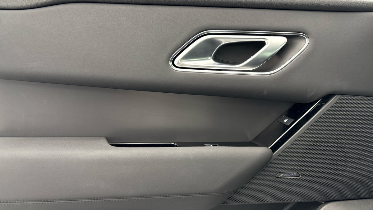 Used Land Rover Range Rover Velar 2024 for sale - 77609652: Photo 19