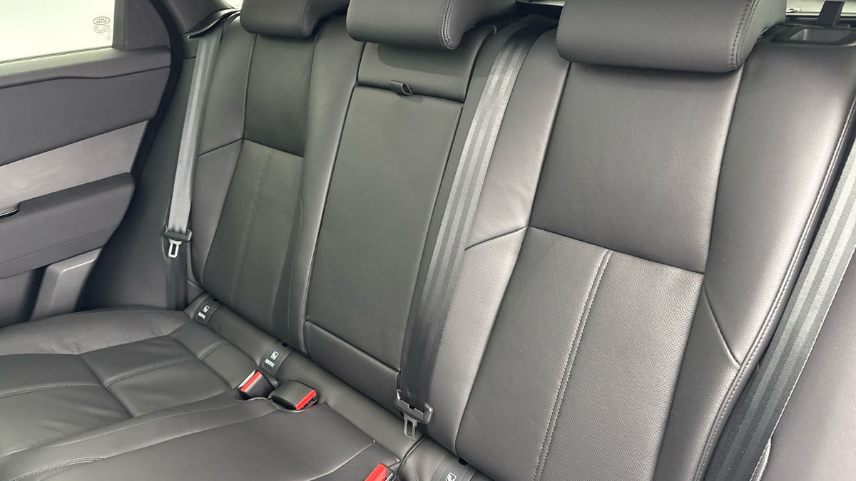 Used Land Rover Range Rover Velar 2024 for sale - 77609652: Photo 8