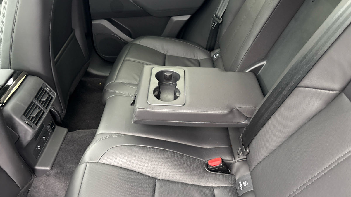 Used Land Rover Range Rover Velar 2024 for sale - 77609652: Photo 9