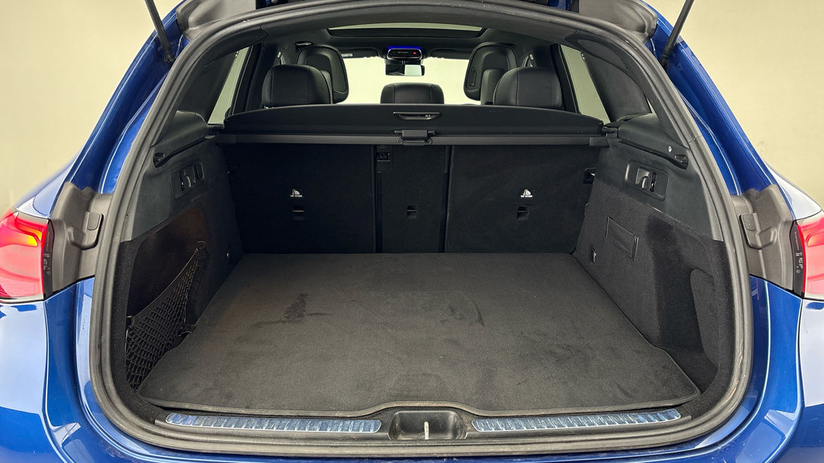 Used Mercedes-Benz GLC 2023 for sale - 76583094: Photo 11