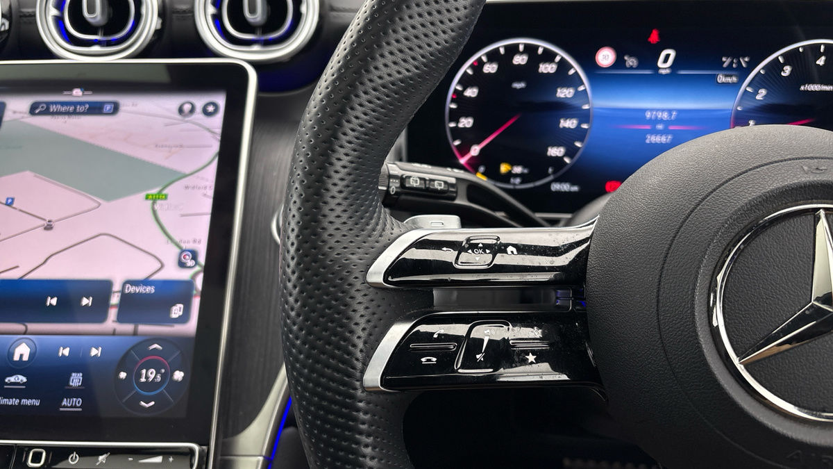 Used Mercedes-Benz GLC 2023 for sale - 76583094: Photo 13