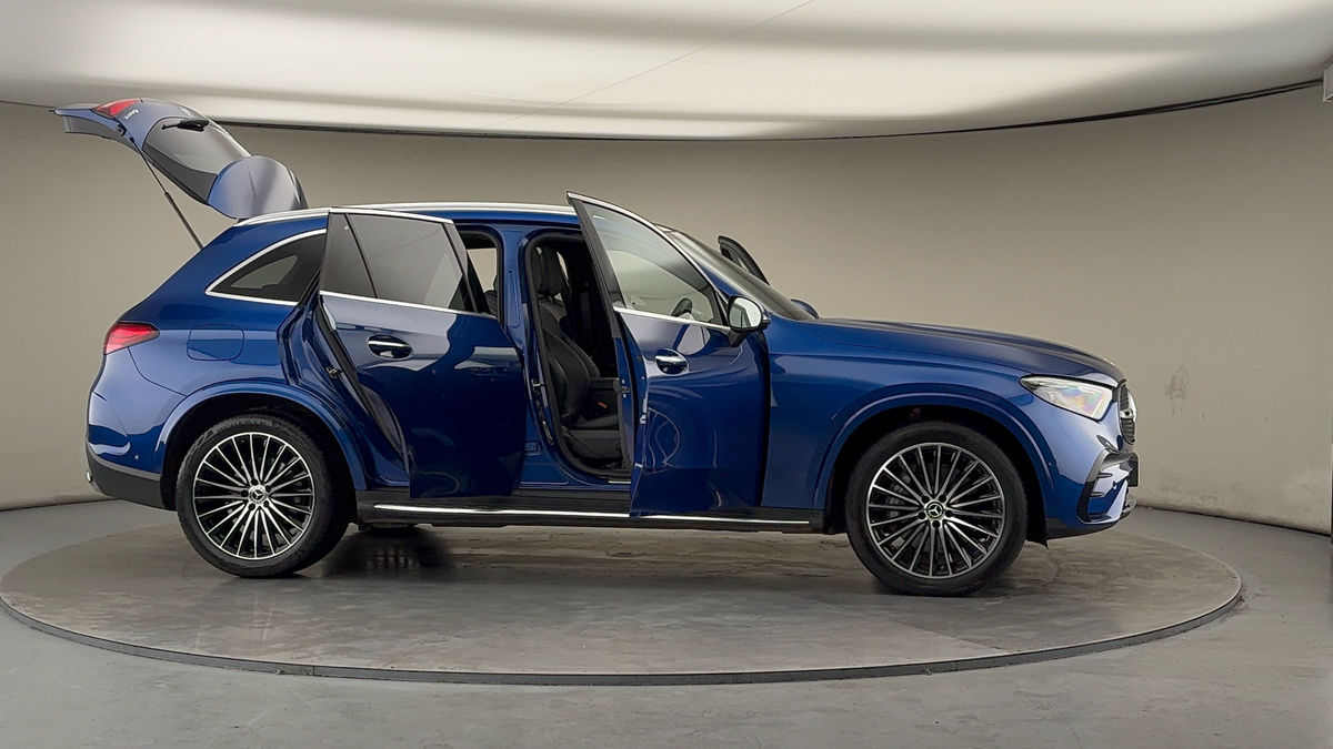 Used Mercedes-Benz GLC 2023 for sale - 76583094: Photo 55