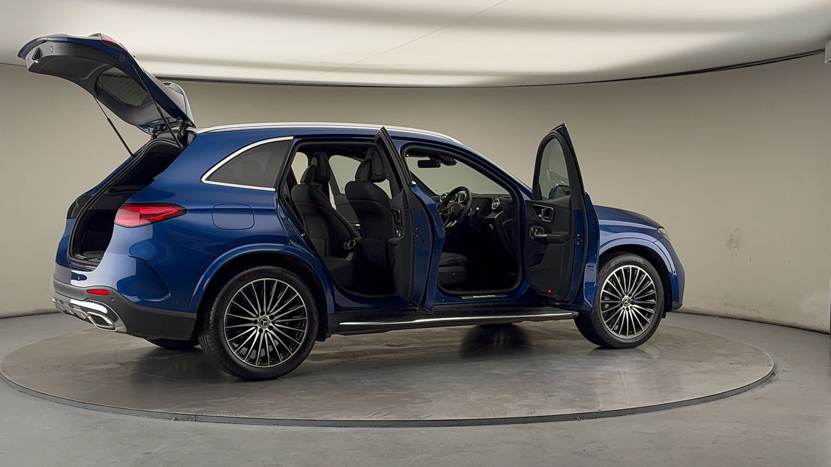 Used Mercedes-Benz GLC 2023 for sale - 76583094: Photo 57