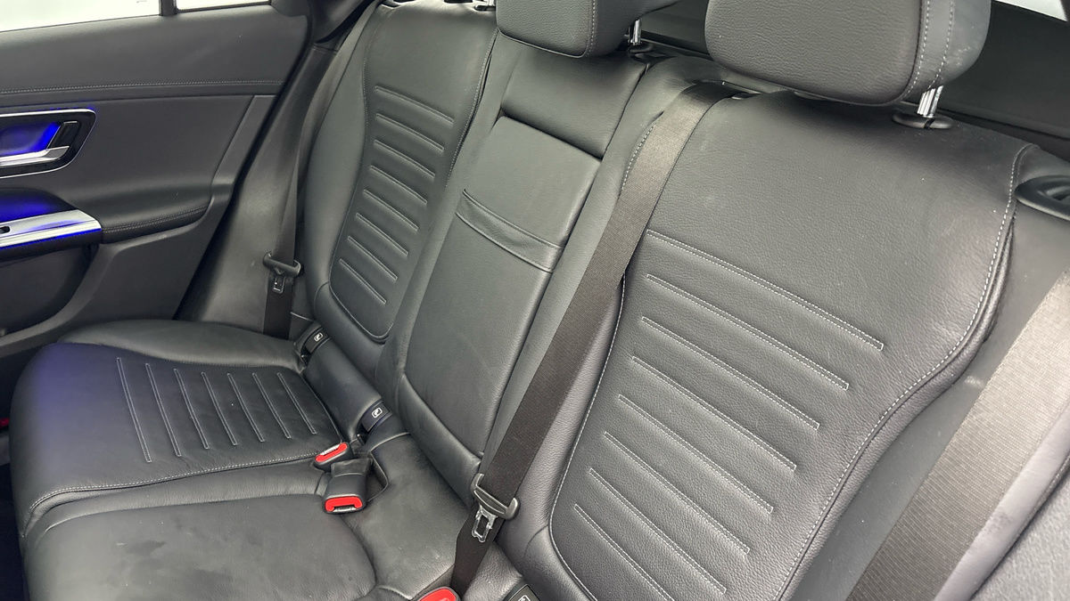 Used Mercedes-Benz GLC 2023 for sale - 76583094: Photo 8