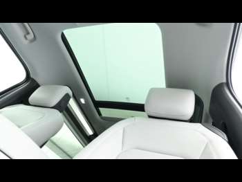 Used Land Rover Defender 90 2024 for sale - 74858298: Photo