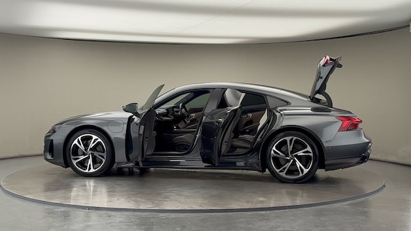 Used Audi e-tron GT 2021 for sale - 76334555: Photo 49