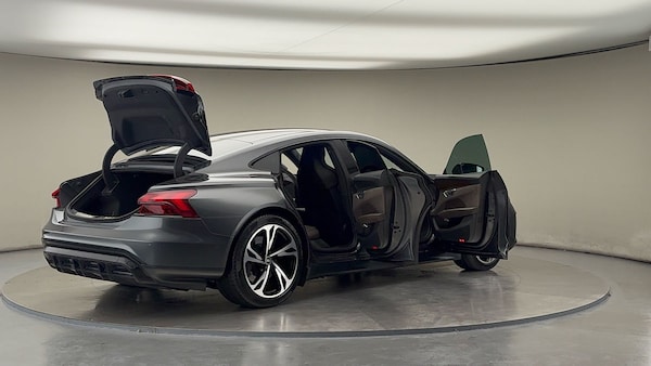 Used Audi e-tron GT 2021 for sale - 76334555: Photo 61