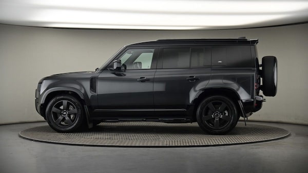 Used Land Rover Defender 110 2023 for sale - 75631738: Photo 36