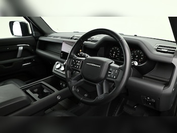 Used Land Rover Defender 110 2023 for sale - 75631738: Photo