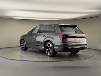 Used Audi Q7 2022 for sale - 76267786: Photo