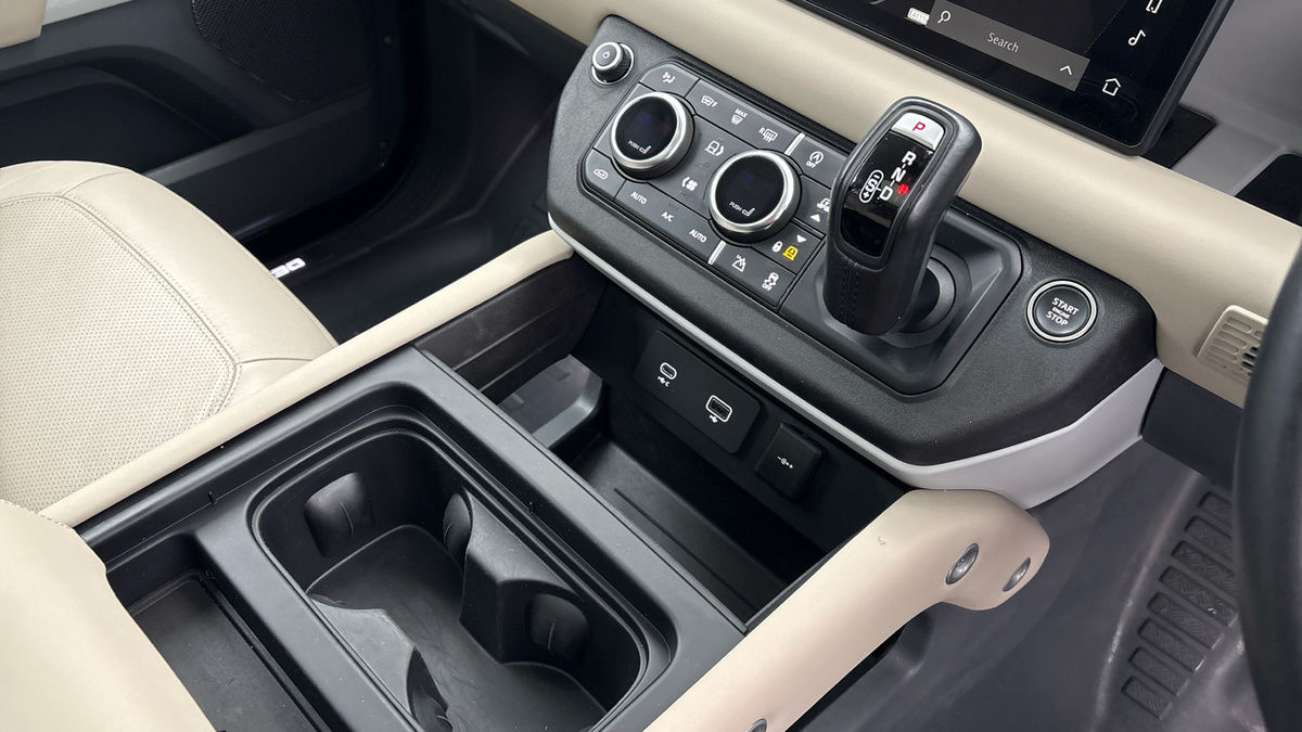 Used Land Rover Defender 110 2023 for sale - 77370419: Photo 18