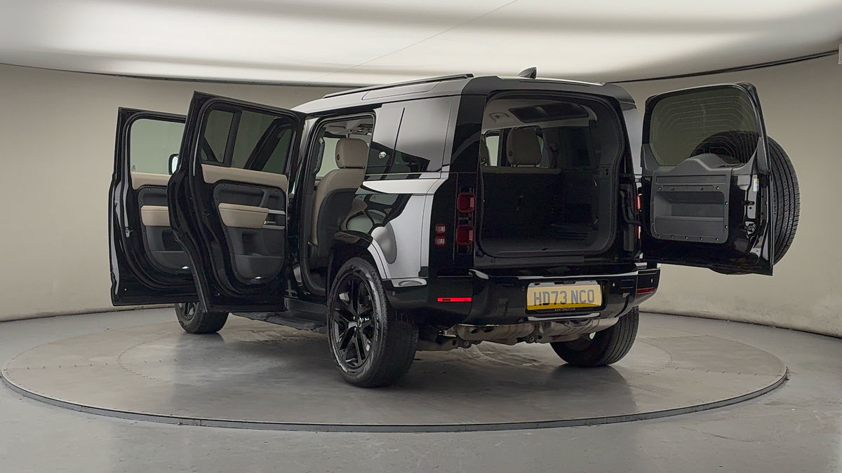 Used Land Rover Defender 110 2023 for sale - 77370419: Photo 23