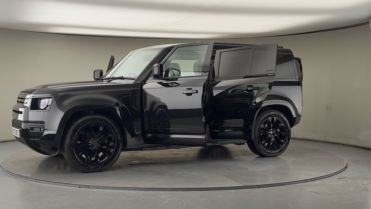 Used Land Rover Defender 110 2023 for sale - 77370419: Photo 48