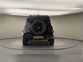 Used Land Rover Defender 110 2023 for sale - 77370419: Photo