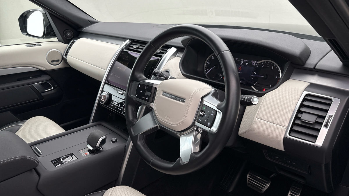 Used Land Rover Discovery 2023 for sale - 76962988: Photo 5