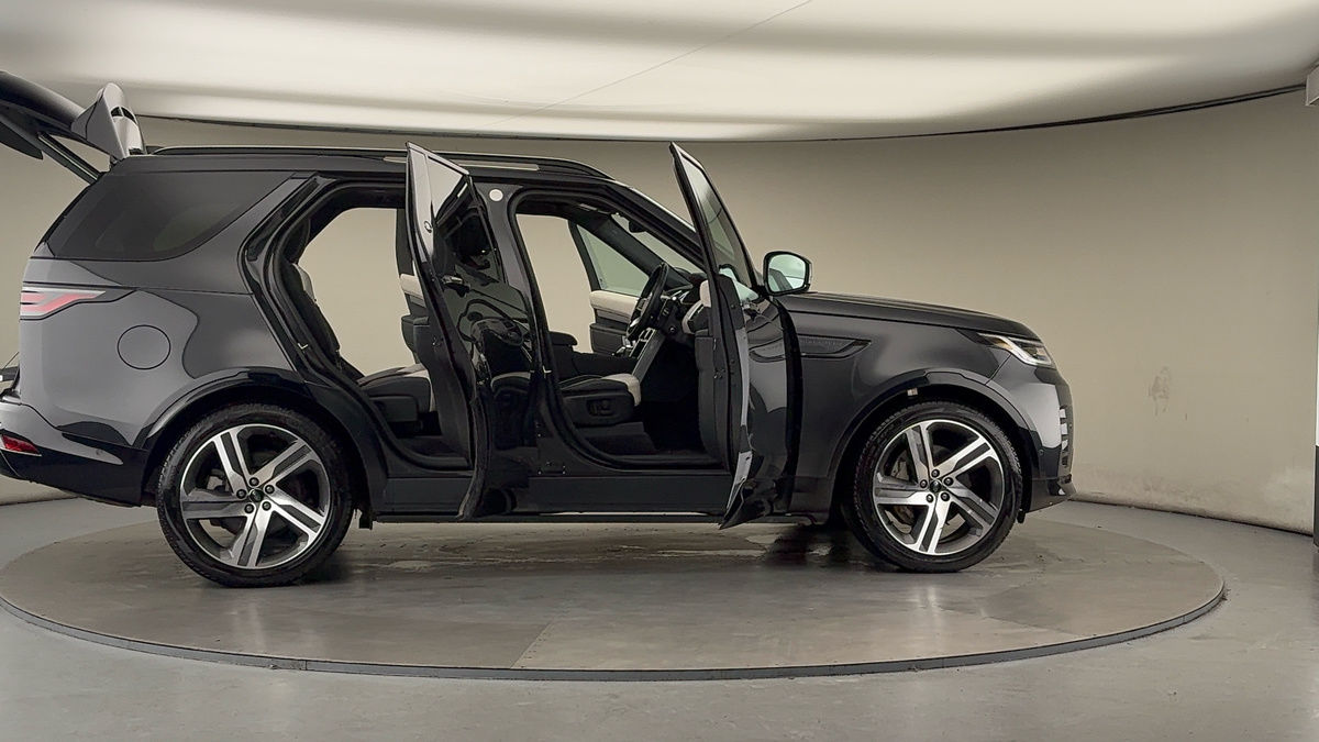 Used Land Rover Discovery 2023 for sale - 76962988: Photo 56