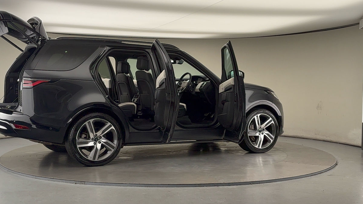 Used Land Rover Discovery 2023 for sale - 76962988: Photo 57