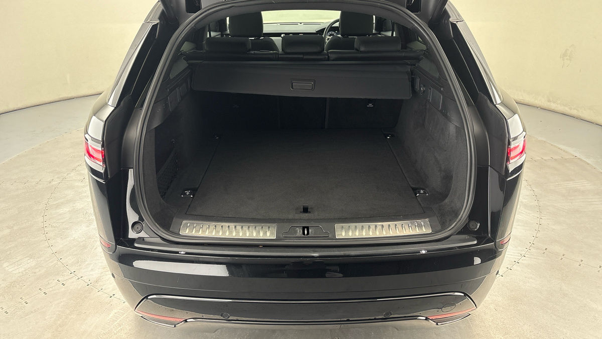 Used Land Rover Range Rover Velar 2024 for sale - 77766125: Photo 11