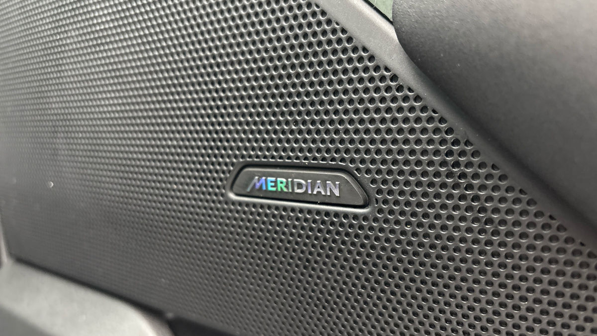 Used Land Rover Range Rover Velar 2024 for sale - 77766125: Photo 25