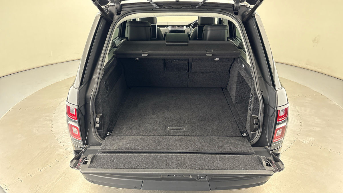 Used Land Rover Range Rover 2020 for sale - 76655663: Photo 11