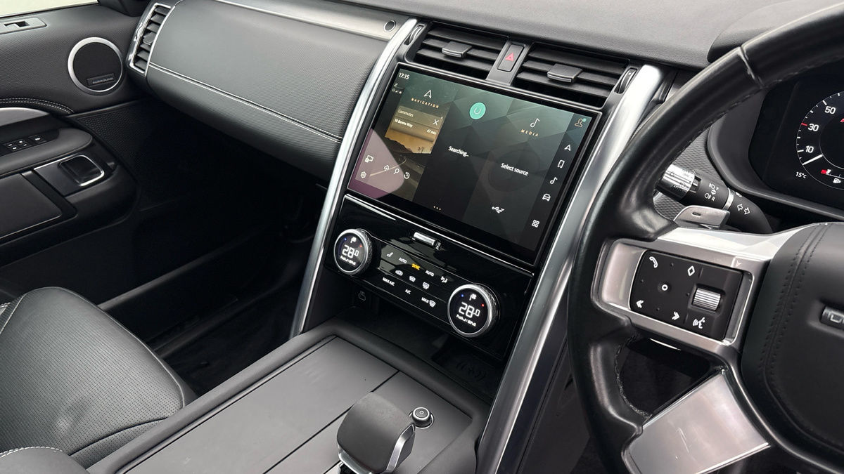 Used Land Rover Discovery 2021 for sale - 76430647: Photo 18