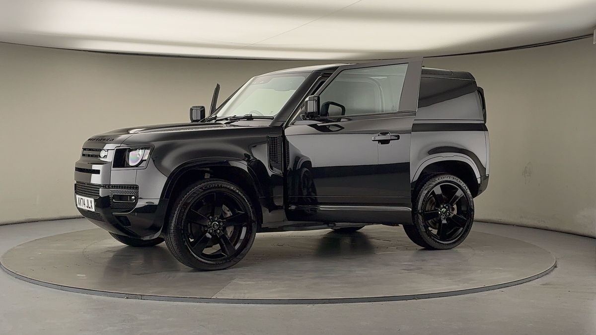 Used Land Rover Defender 2024 for sale - 77072914: Photo 48