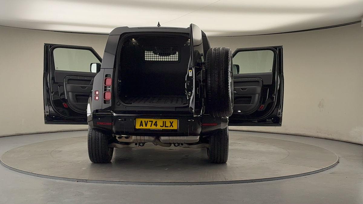 Used Land Rover Defender 2024 for sale - 77072914: Photo 60