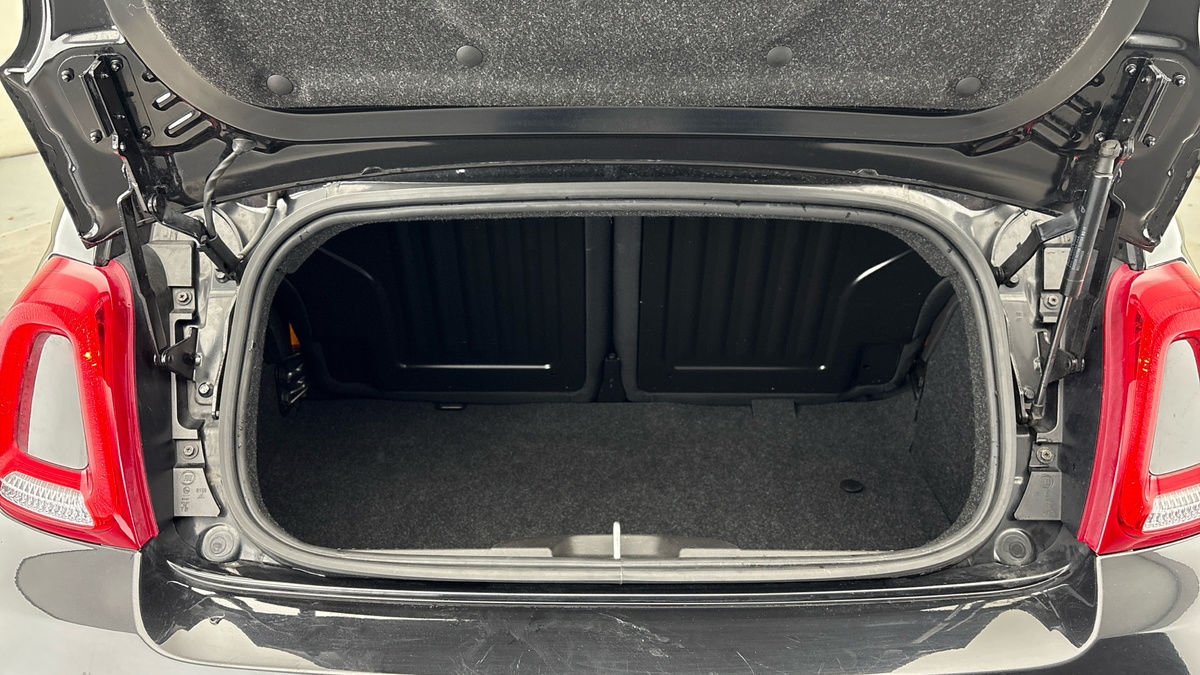 Used Abarth 695 2023 for sale - 77921048: Photo 11