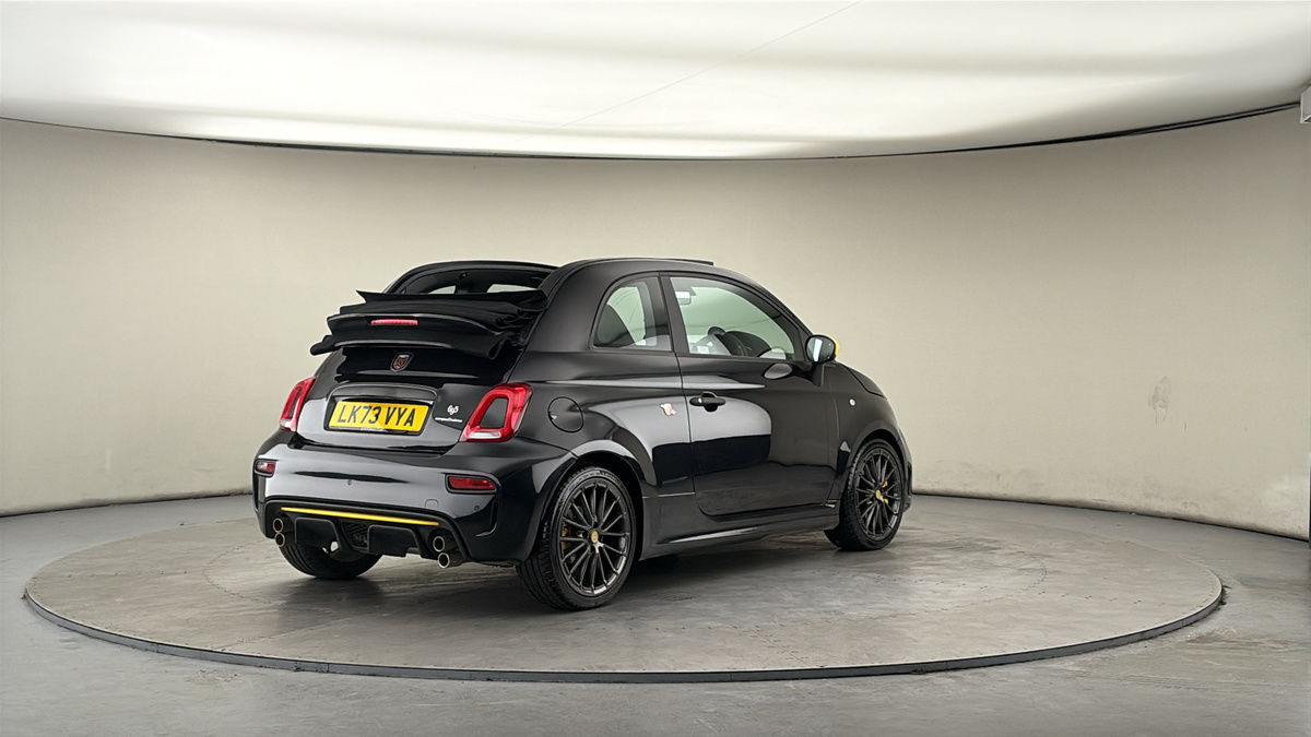 Used Abarth 695 2023 for sale - 77921048: Photo 21