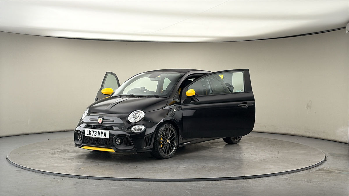 Used Abarth 695 2023 for sale - 77921048: Photo 22