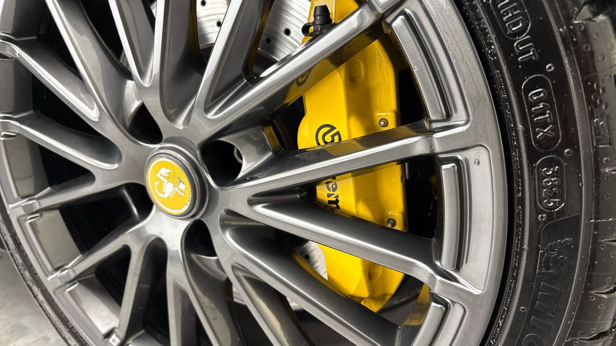 Used Abarth 695 2023 for sale - 77921048: Photo 26