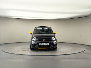 Used Abarth 695 2023 for sale - 77921048: Photo