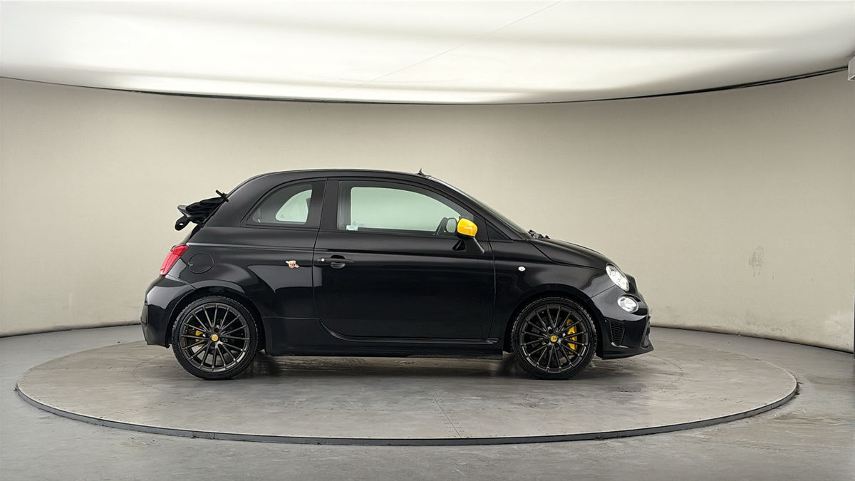 Used Abarth 695 2023 for sale - 77921048: Photo 40