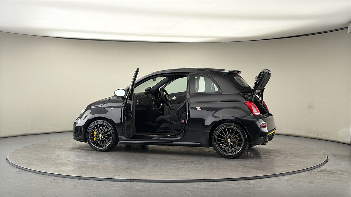 Used Abarth 695 2023 for sale - 77921048: Photo 49