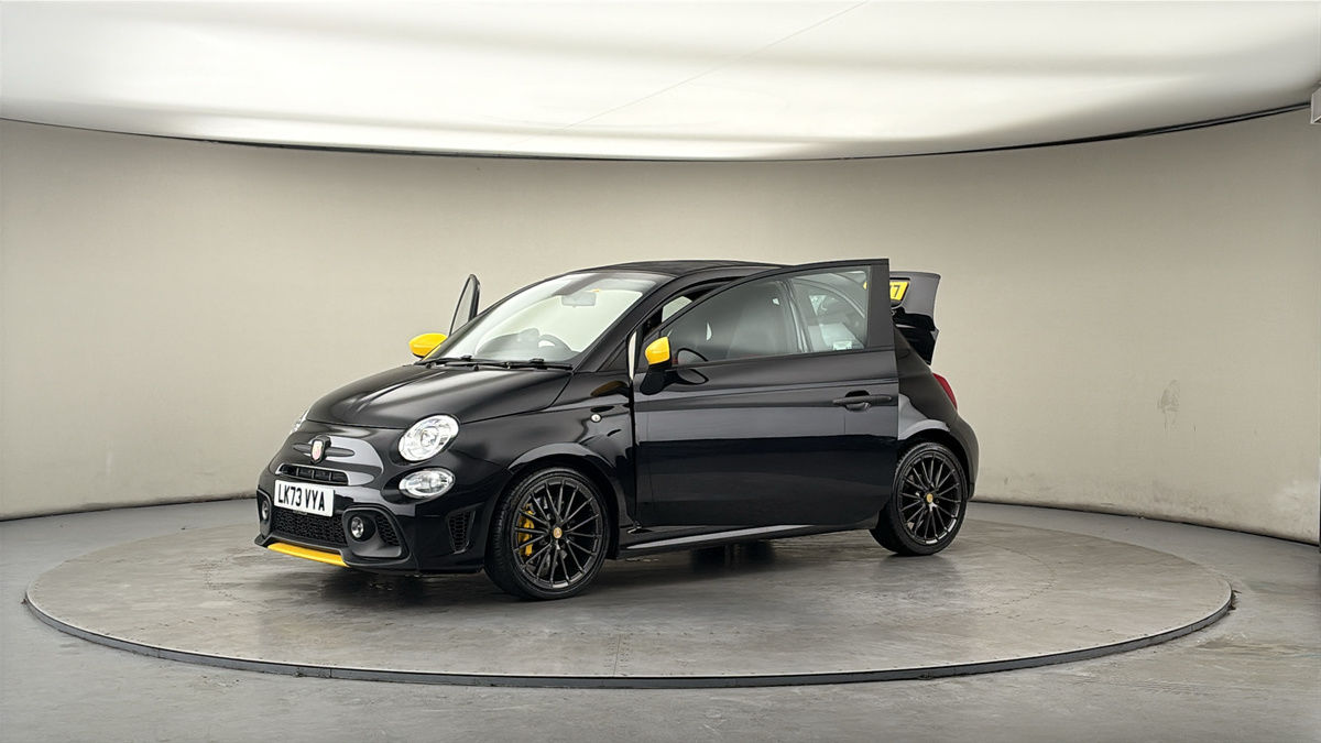 Used Abarth 695 2023 for sale - 77921048: Photo 52