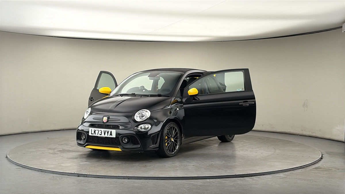 Used Abarth 695 2023 for sale - 77921048: Photo 53